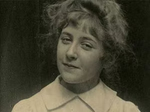 Foto de juventud de Agatha Christie 